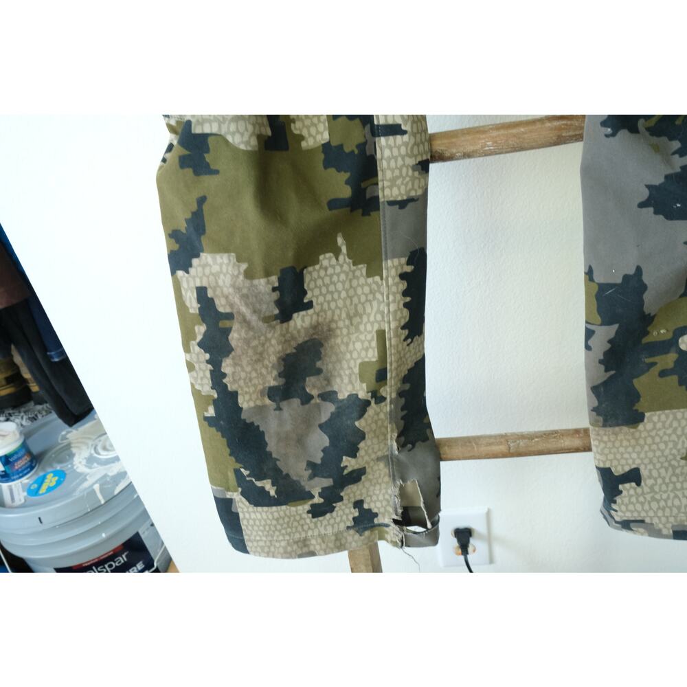 KUIU Camo Hunting Midweight Mens Pants Size 33 x 34 - Picture 2 of 6